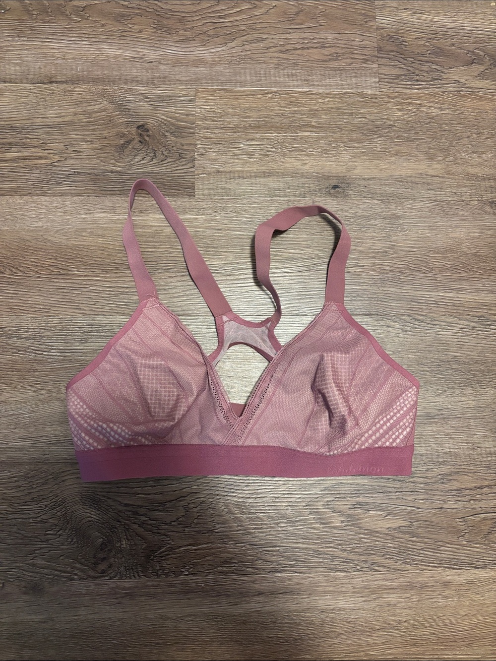 purple lululemon sports bra